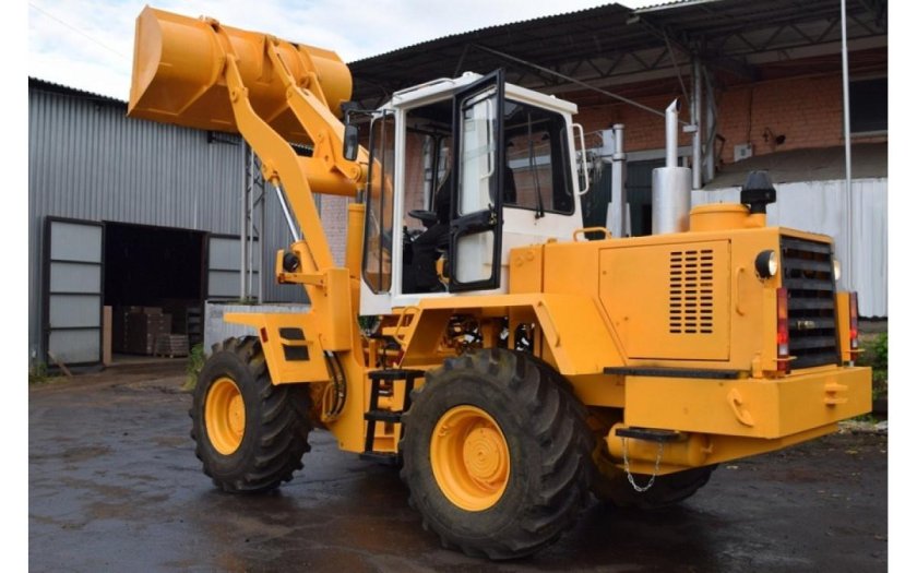 Погрузчик фронтальный одноковшовый Амкодор 333в