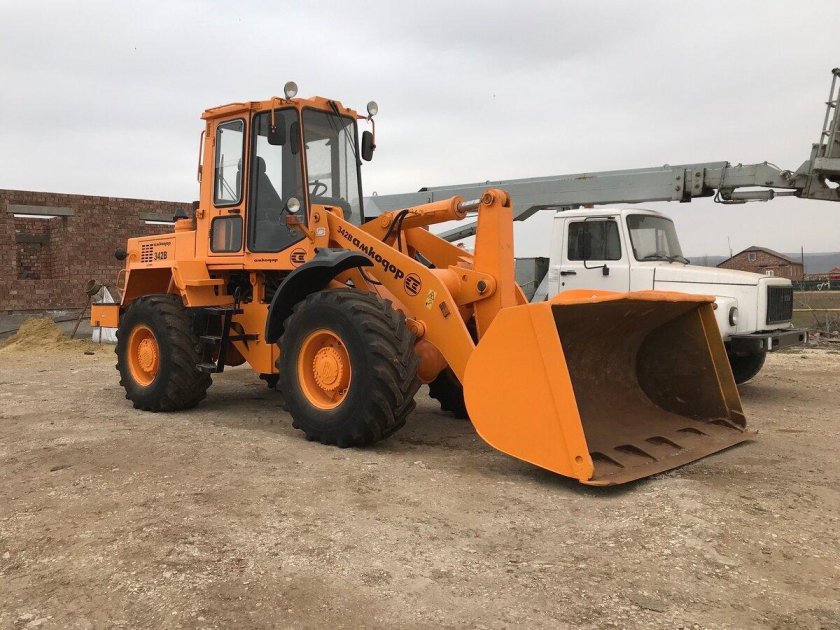 Фронтальный погрузчик Амкодор 342в