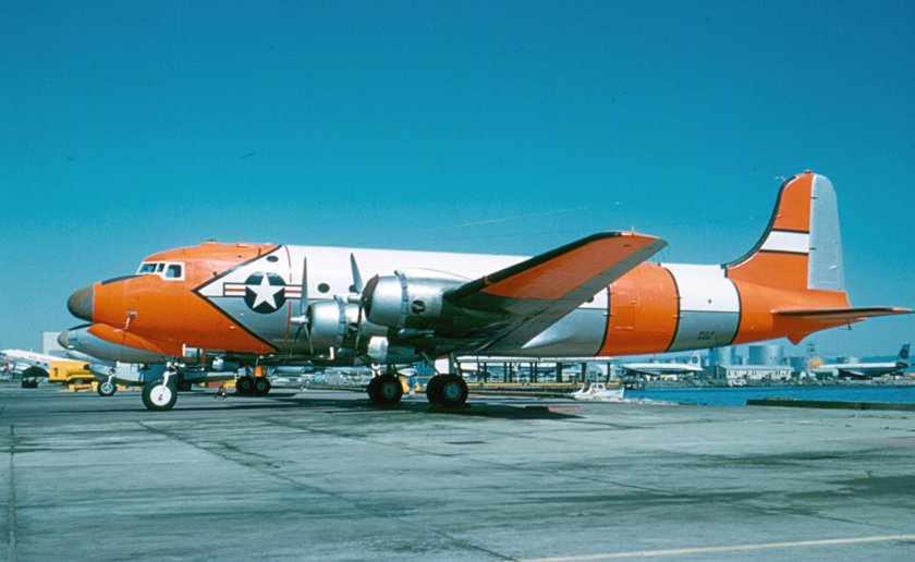 Douglas c-54 Skymaster