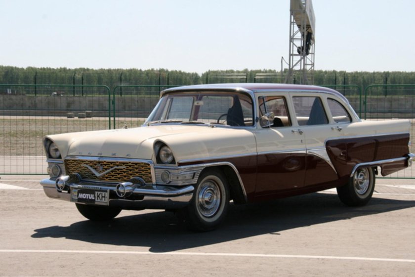 ГАЗ 13 Чайка 1957