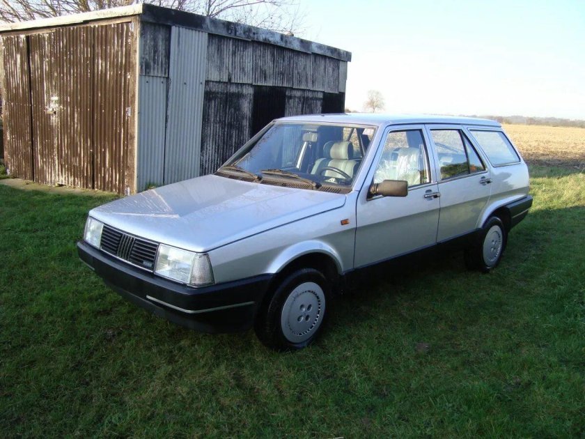 Фиат универсал