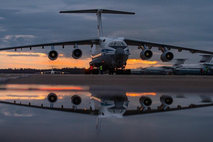 Военно-транспортный самолёт ил-76мд