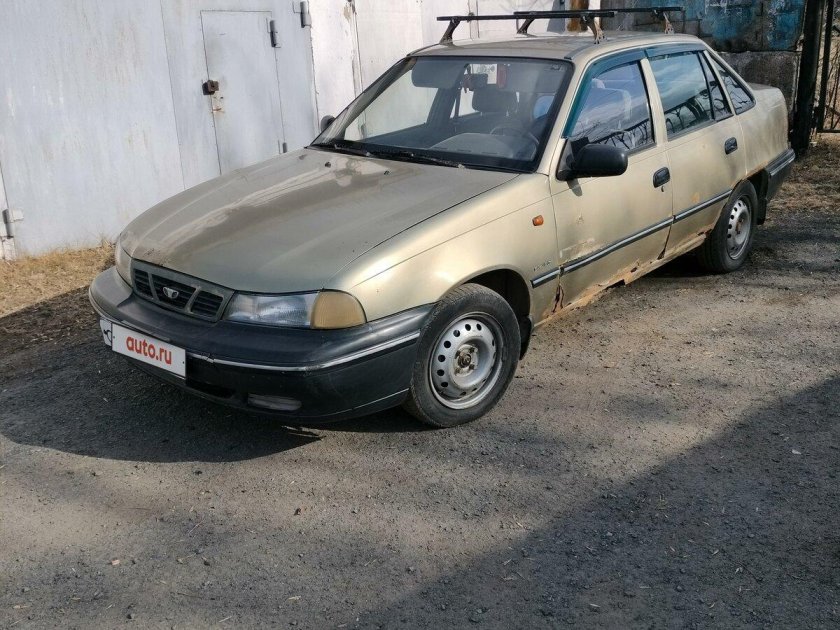 Машина daewoo nexia