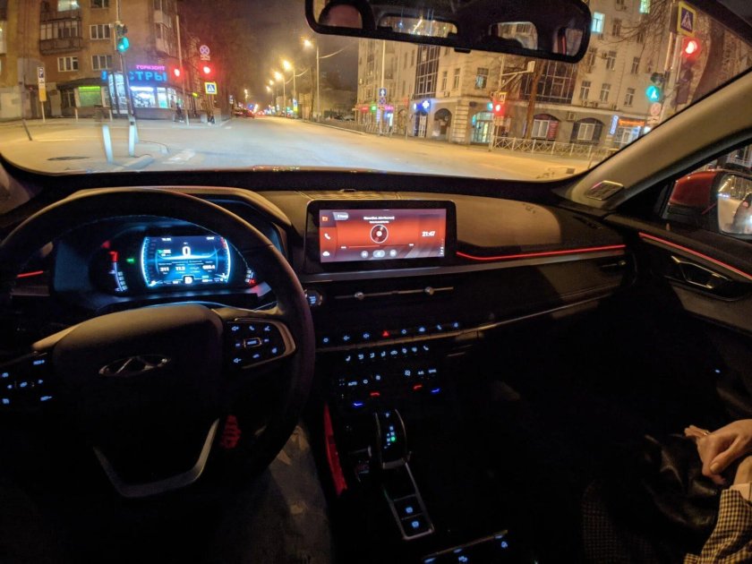 Чери Тигго 7 про салон ночью