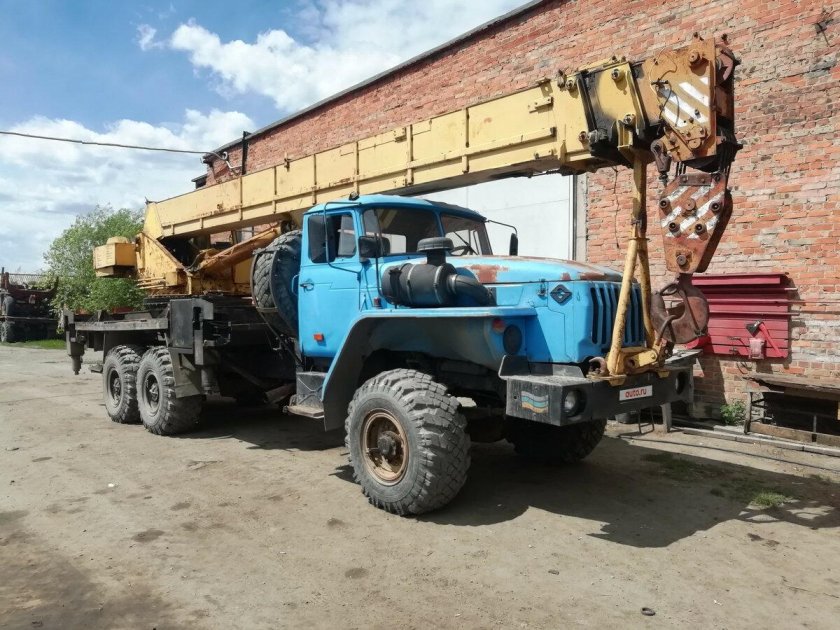 Урал автокран