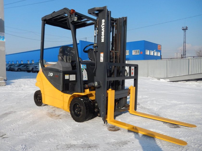 Вилочный погрузчик Komatsu