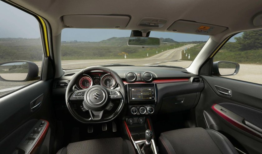 Сузуки Свифт 2017 салон