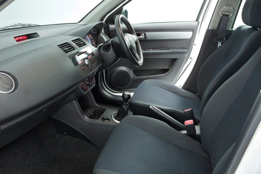 Suzuki Swift 2008 салон
