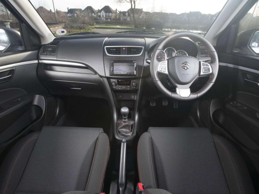 Сузуки Свифт 2014 салон