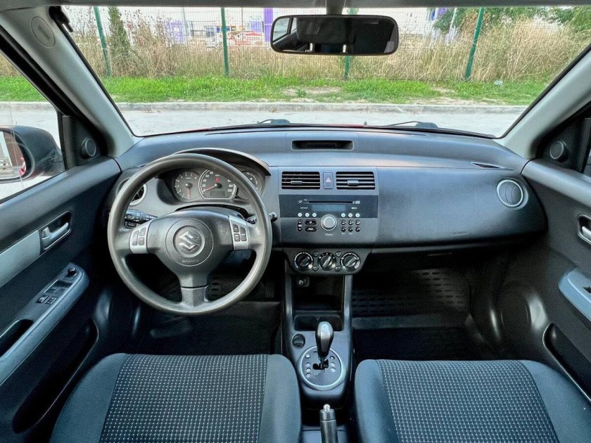 Сузуки Свифт 3 поколение бампер