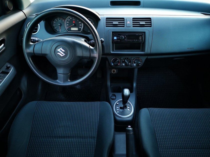 Сузуки Свифт 2006