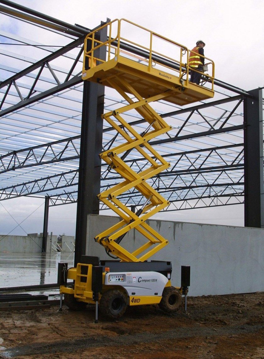 Haulotte Compact 12 DX