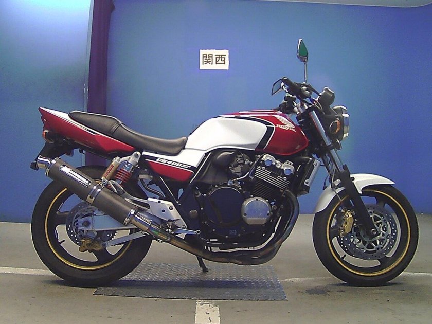 Honda cb400sfv