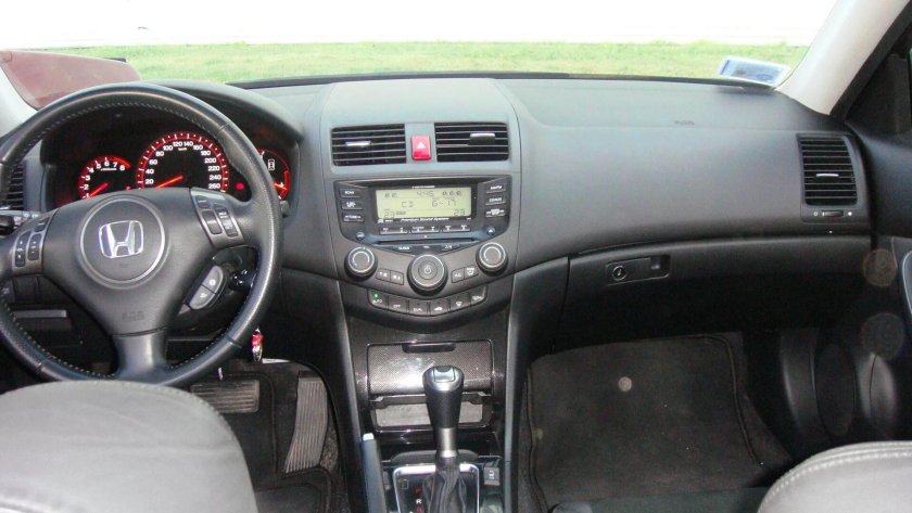 Honda Accord 2007 салон