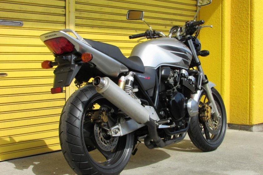 Honda CB 400 VTEC 1