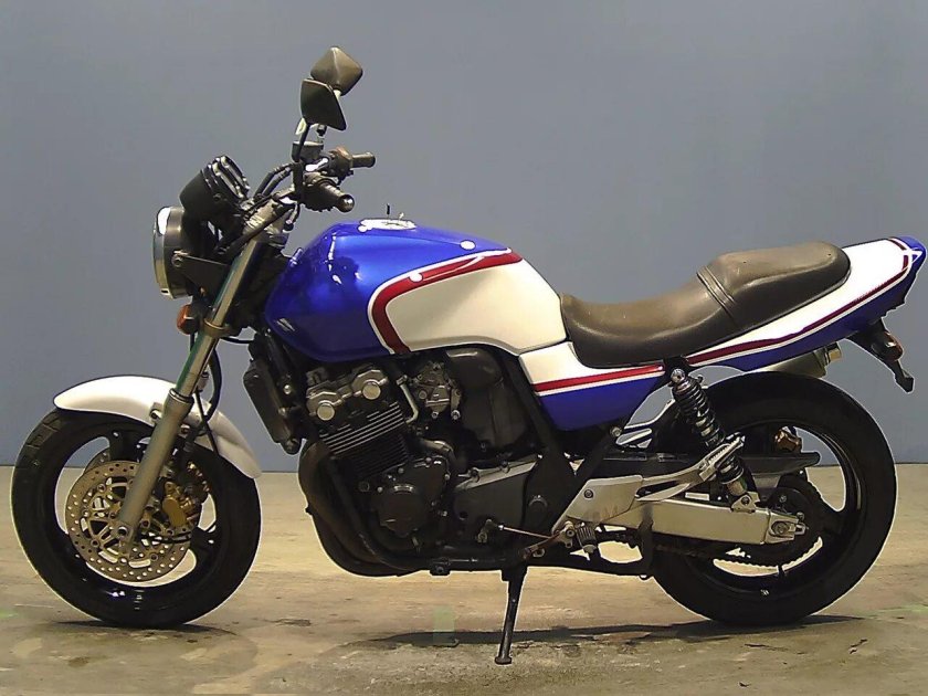 Хонда CB 400 super four