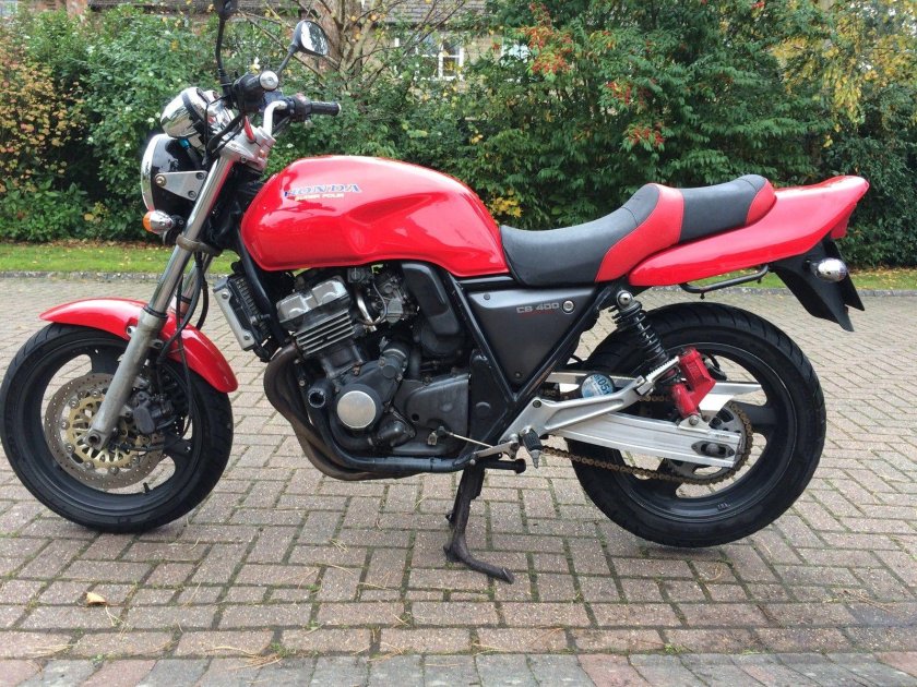 Мотоцикл Honda CB 400