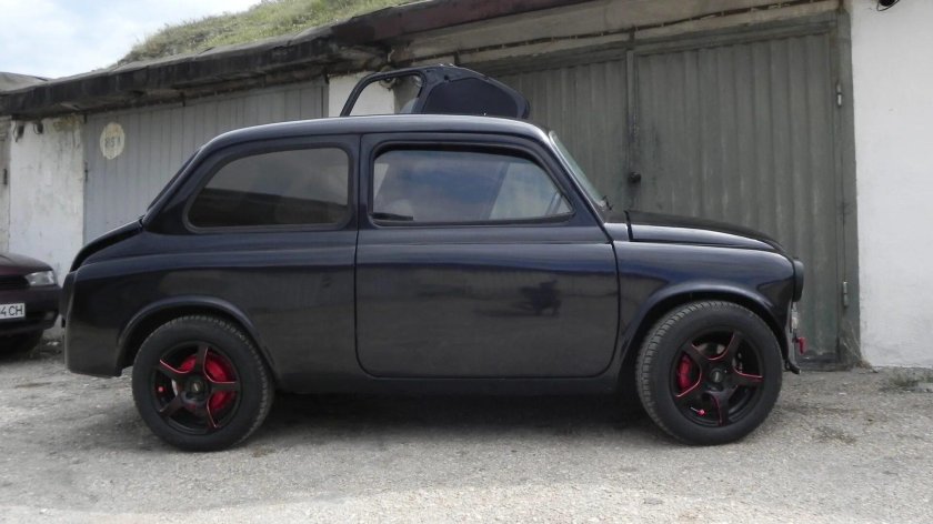 ЗАЗ 965 черный