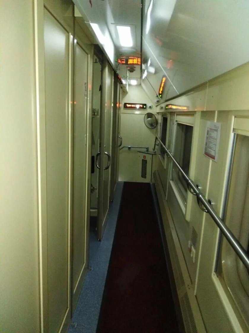 Двухэтажный вагон РЖД купе