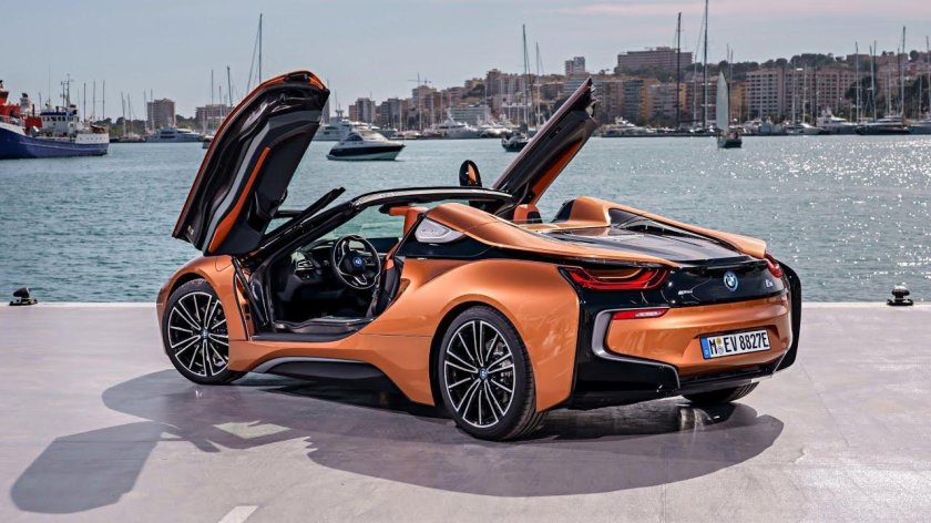 BMW i8 Roadster