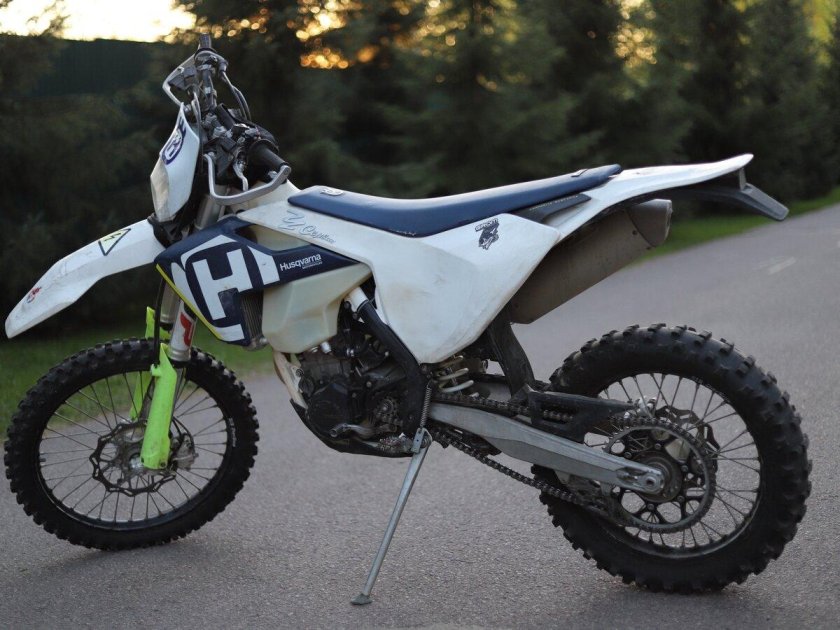 Мотоцикл хускварна 250 эндуро