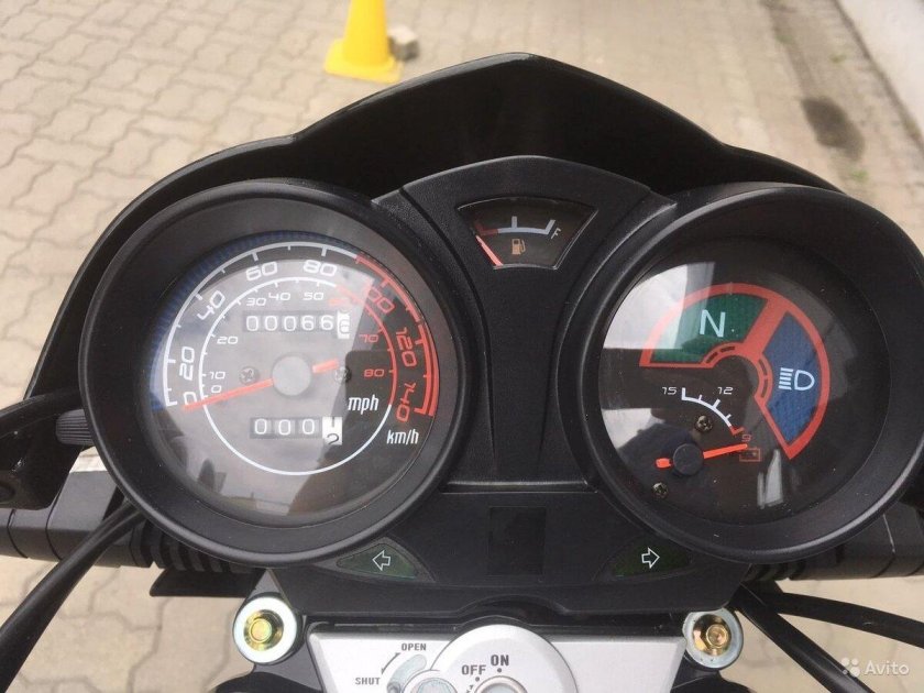 Мотоцикл Ирбис 200 приборка