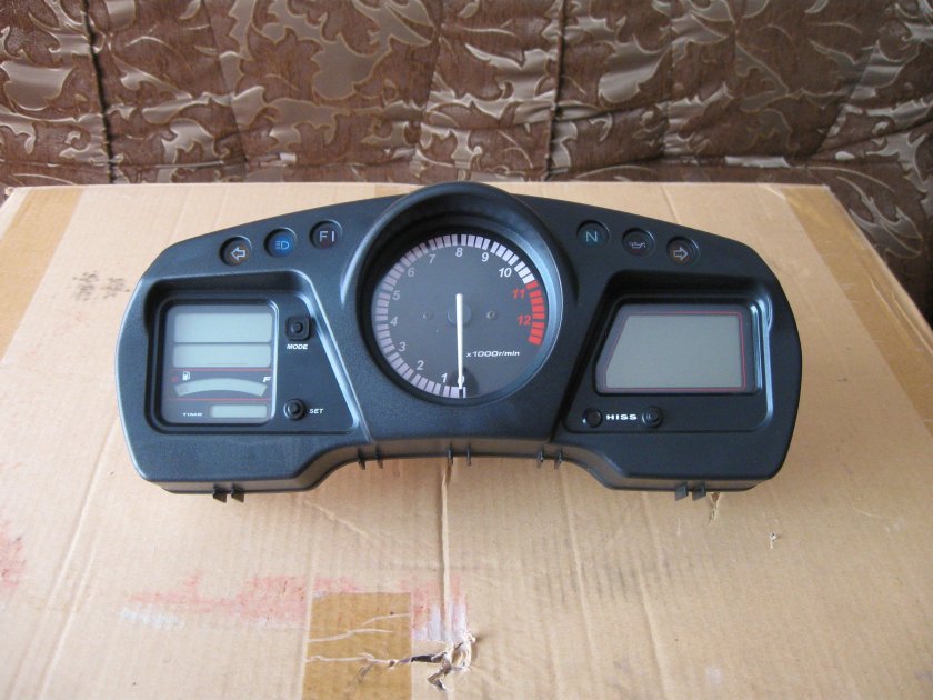 Панель приборов Honda cbr1100xx