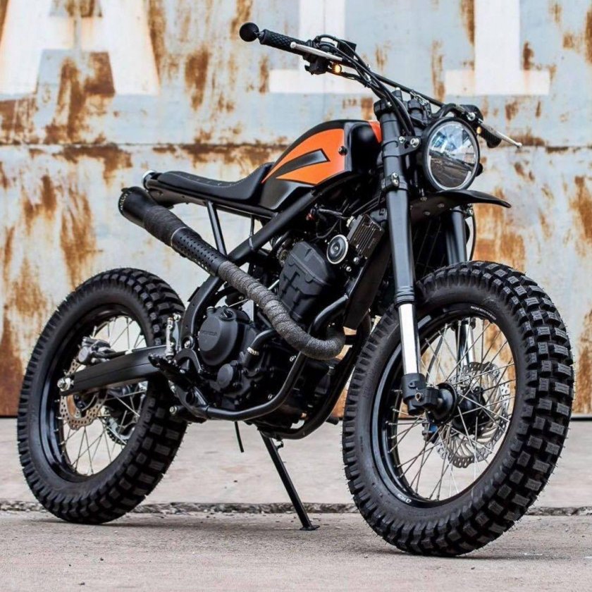 Эндуро скремблер