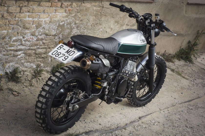Honda nx650 Dominator Scrambler