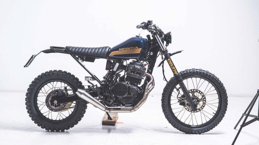 Honda Dominator 650 Scrambler