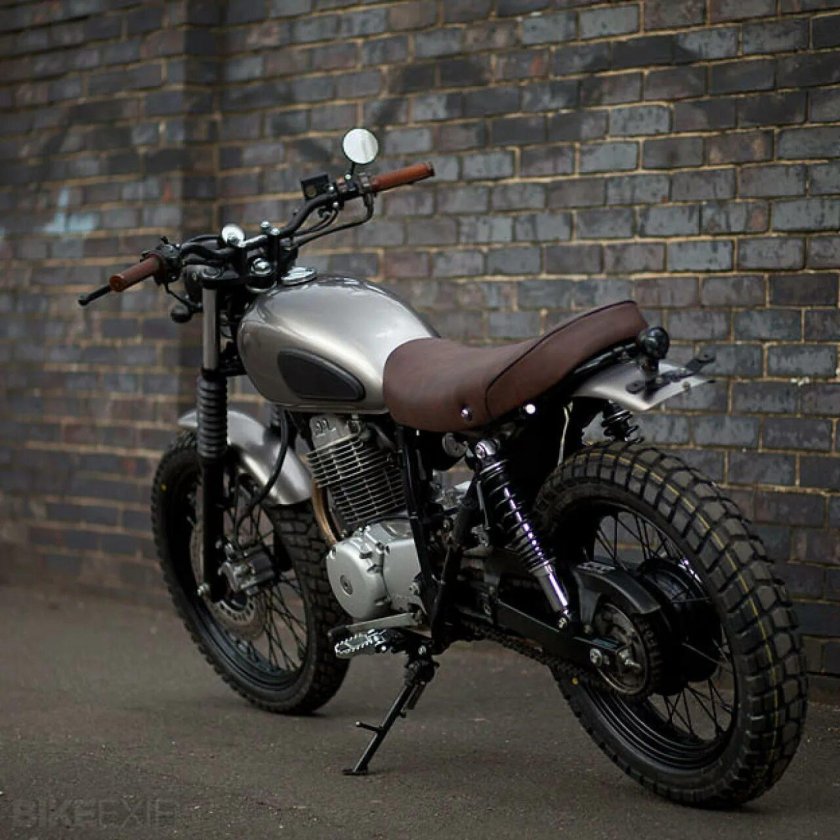 Honda cb400ss Scrambler