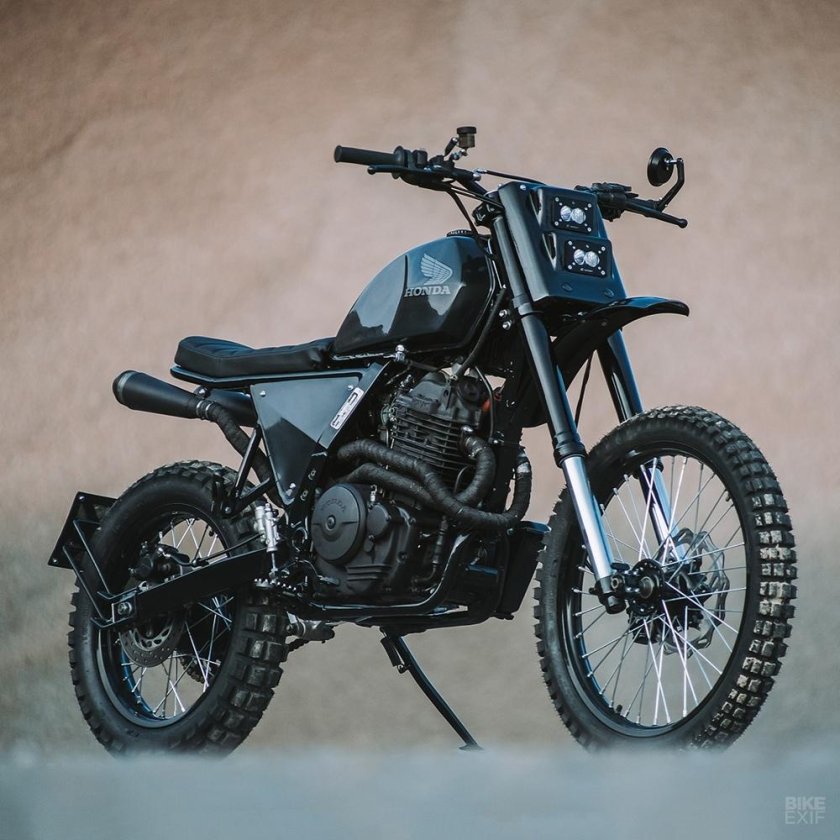 Honda Dominator 650