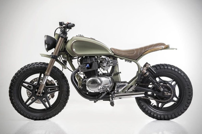 Honda Scrambler 400