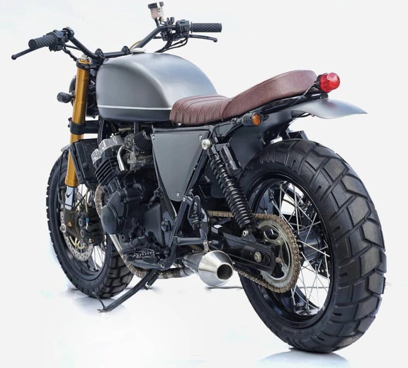 Honda CB 400 Scrambler