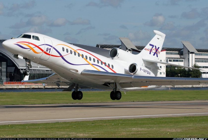 Falcon 7x самолет