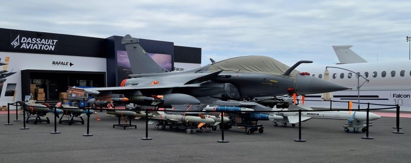 Французский истребитель rafale