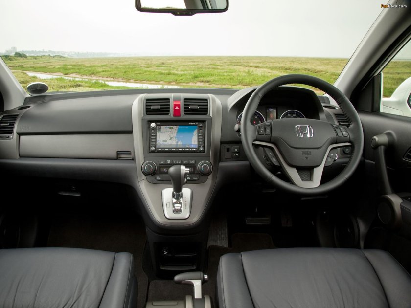Honda CR-V 2010 салон