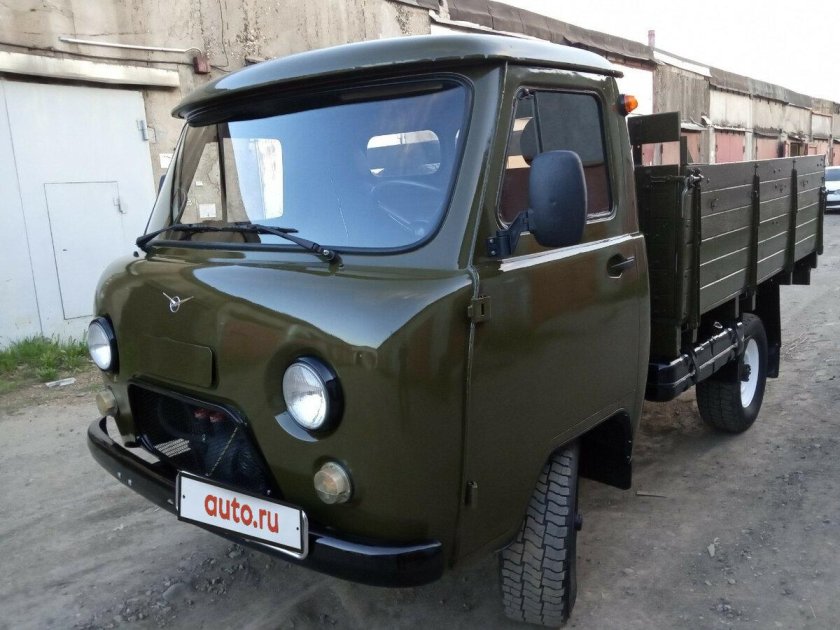 УАЗ 3303 фургон