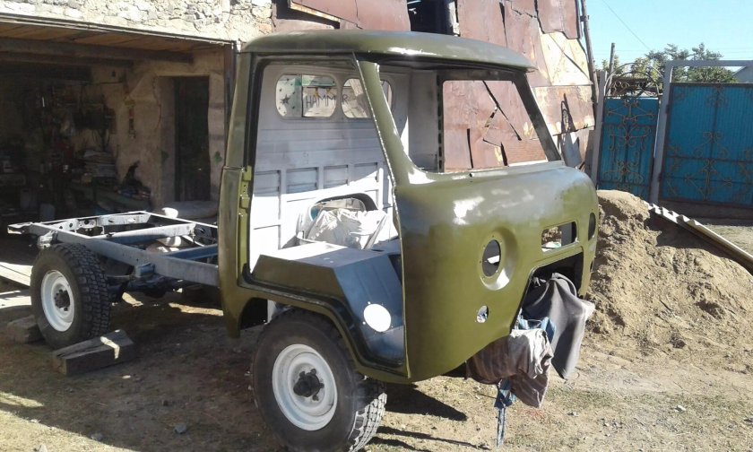 УАЗ 452 головастик