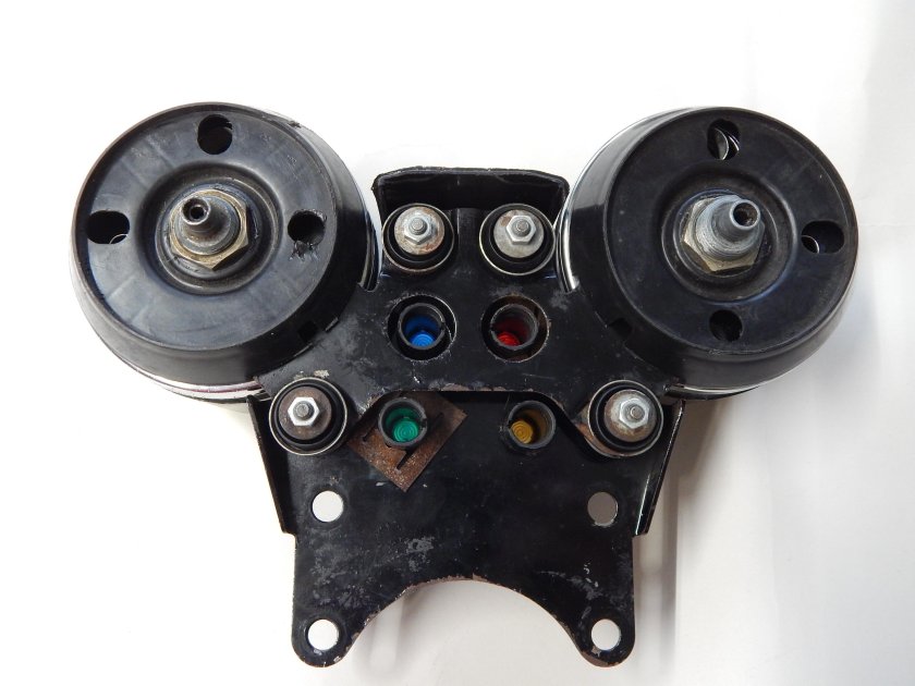 Панель приборов Ява 638