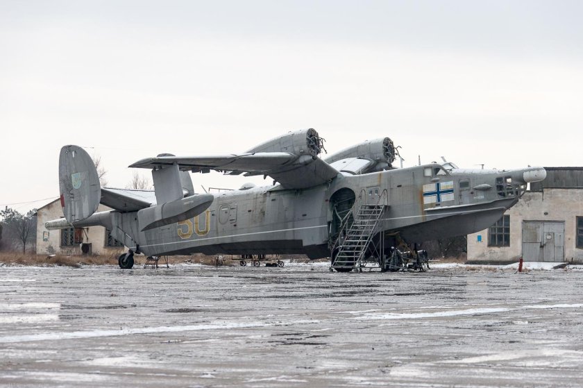 Самолёт амфибия бе 12