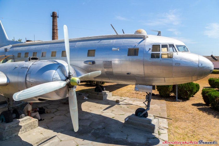 Самолет ил 14