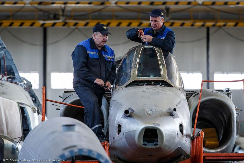 558 Авиационный ремонтный завод Барановичи