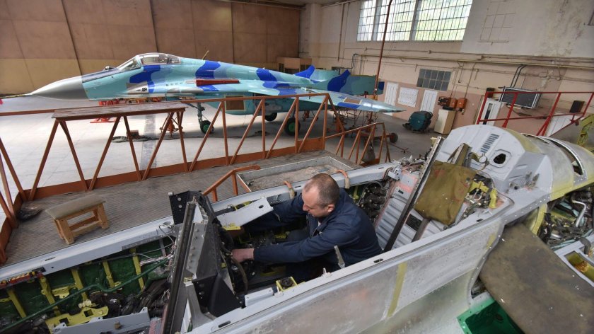 Львовский авиаремонтный завод