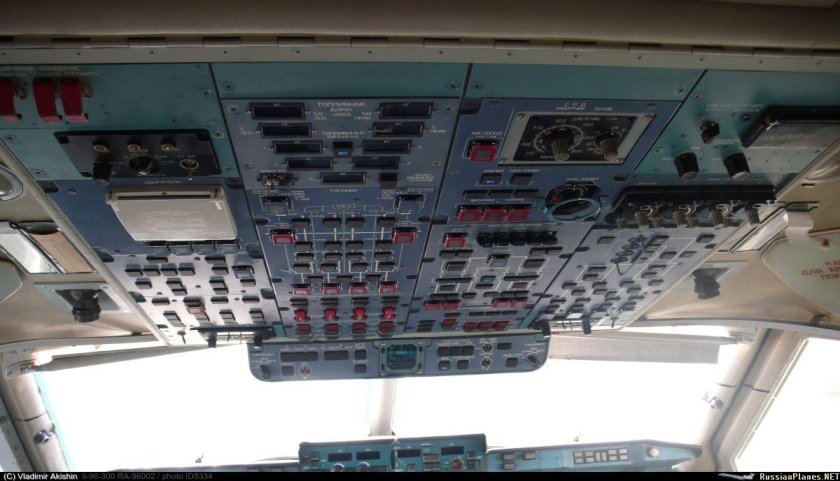 Ил-62 кабина пилотов