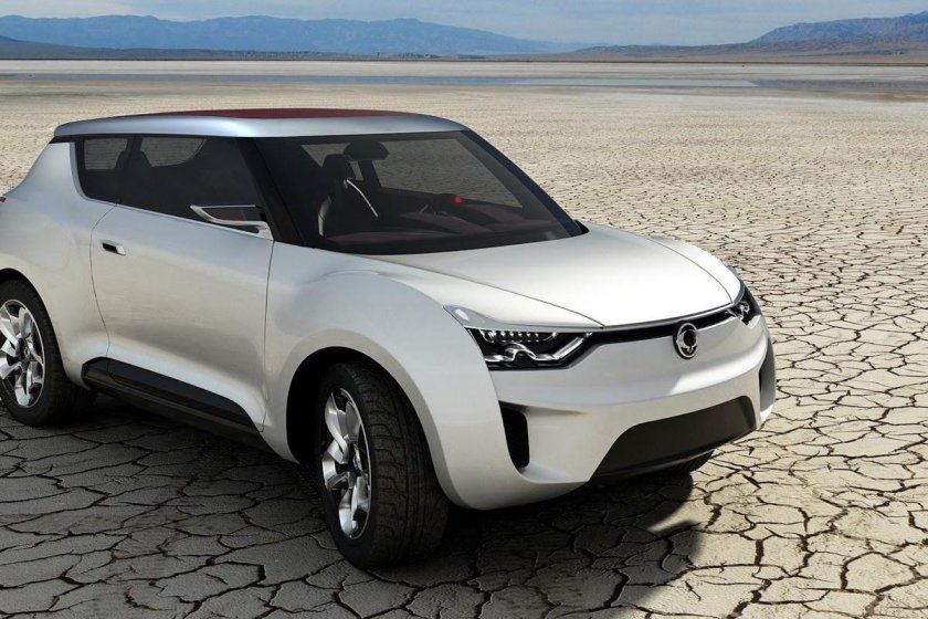 SSANGYONG Roadster