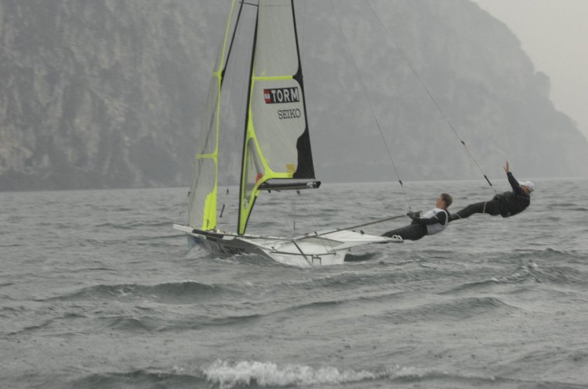 Ремни для откренивания швертбота впервые