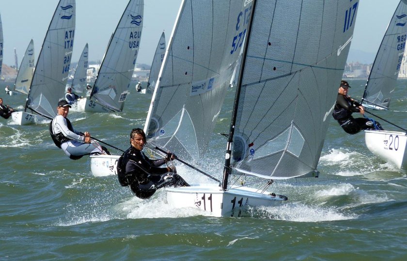 Швертбот Финн