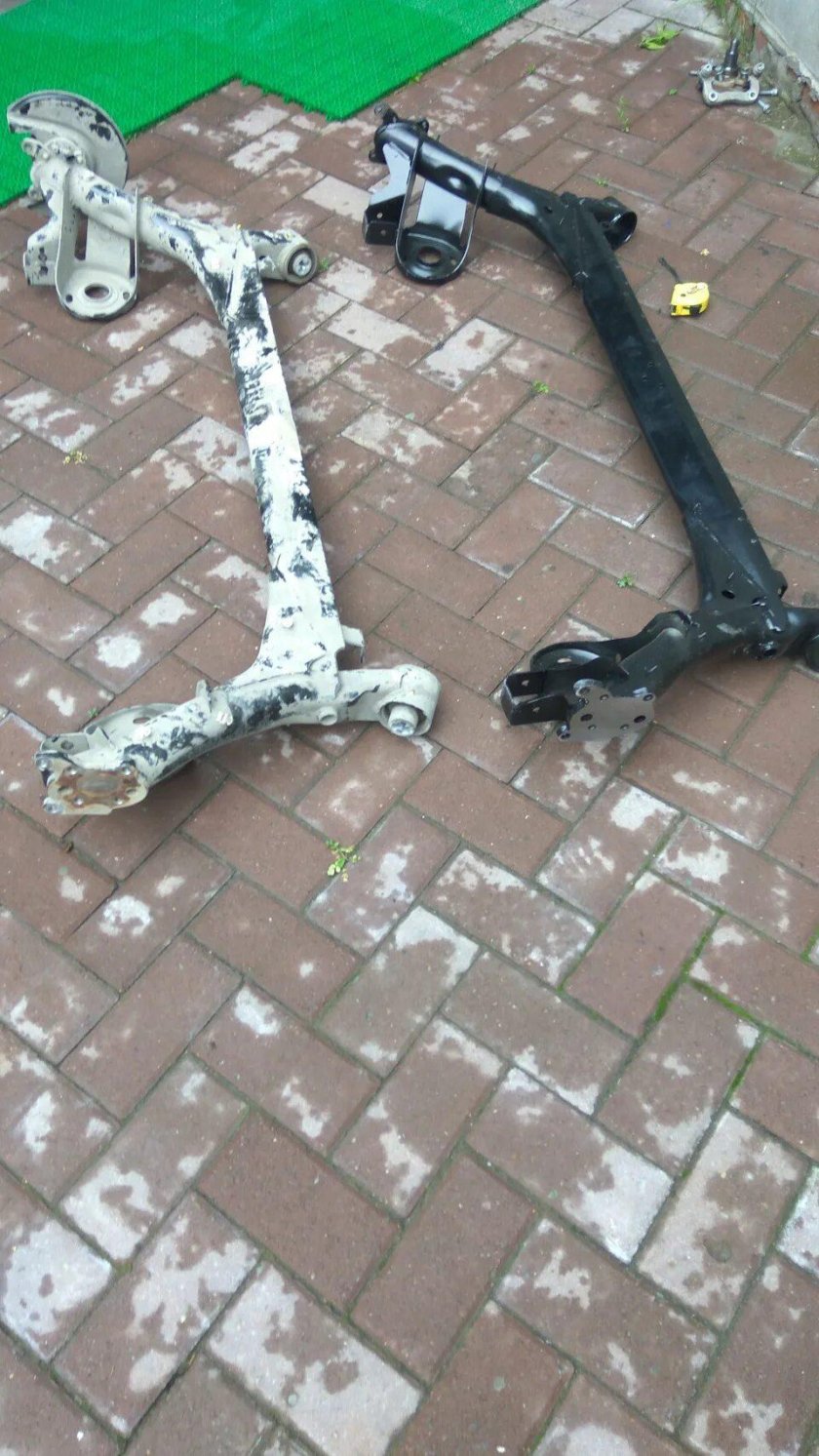 Балка Шкода Рапид