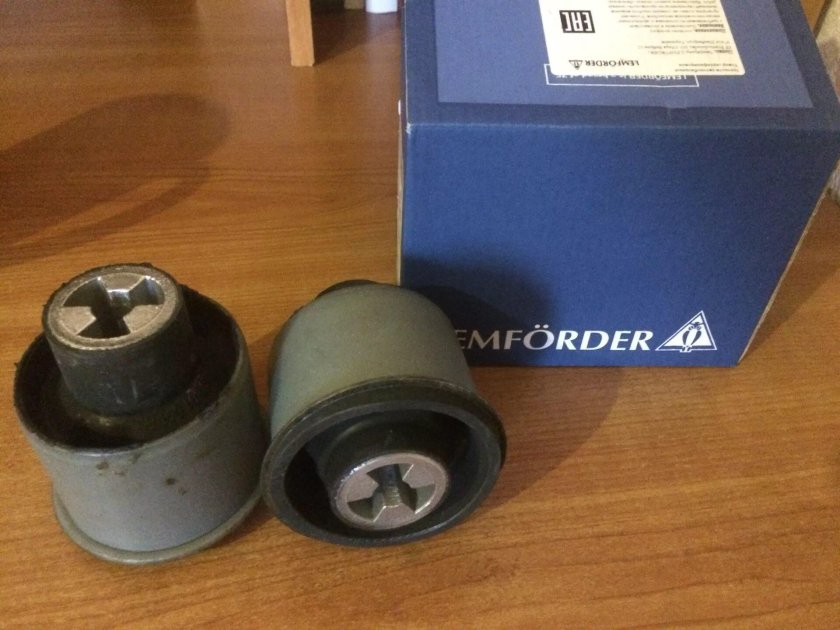 Сайлентблоки задней балки Шкода Октавия а4 1.6